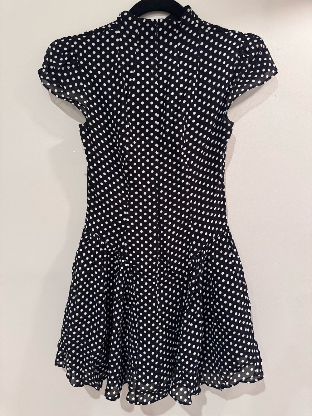 Reformation Maven Minidress features a black and white polkadot size 0 - Picture 7 of 11